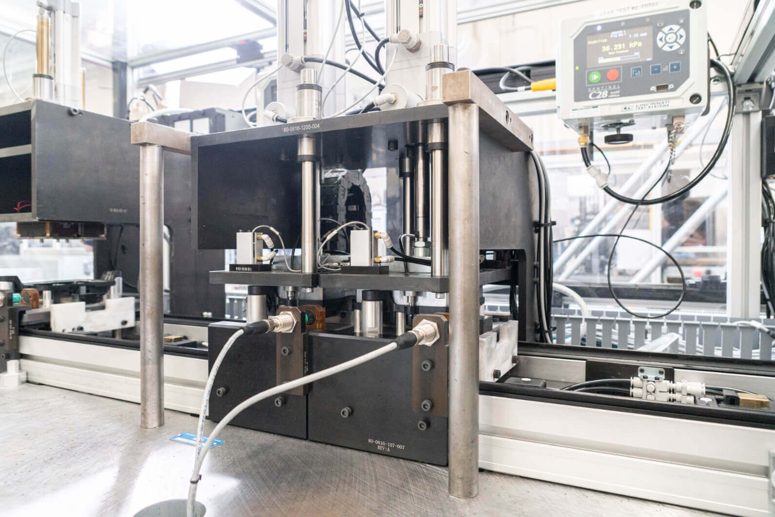 Automated assembly machine from New Concept Technology